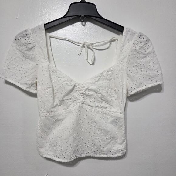 Abercrombie & Fitch White Eyelet Lace short sleeve crop top XS - Picture 1 of 7